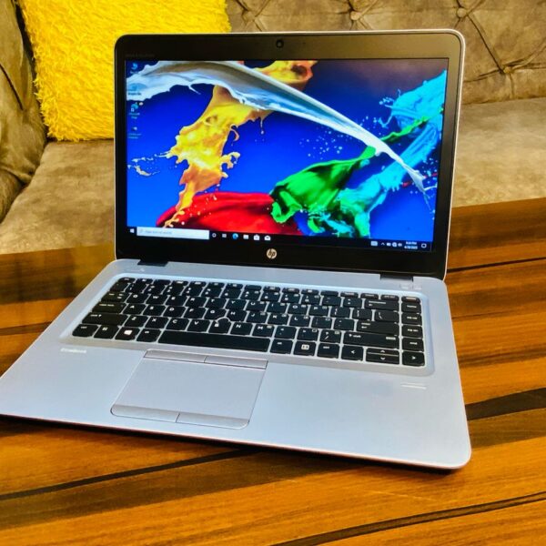 HP EliteBook 840 G3 Intel Core i5 - 6th. Gen. - 8GB RAM / 256GB SSD / Keyboard Light / Webcam / Windows 11 Pro. Active.