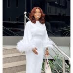 Ladies wear skirt and top-white,pink