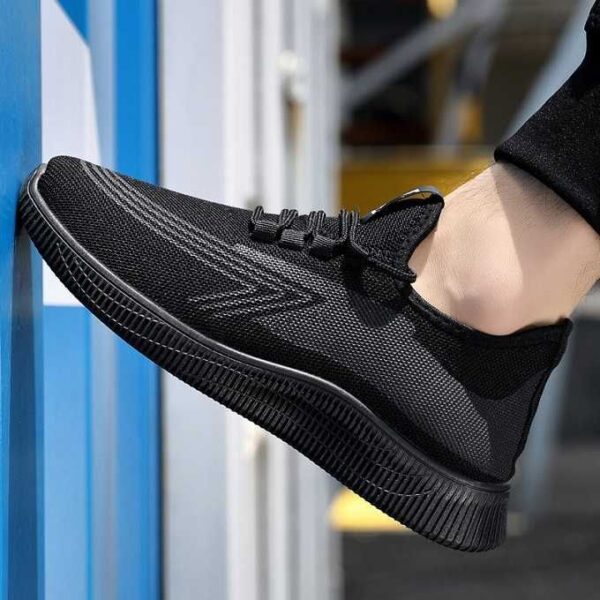 Men's Sneakers Breathable Sports Shoes Lightweight Sneakers