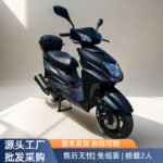 Brand new 125cc gasoline-powered scooter - Image 2