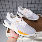 Men's travel sports shoes