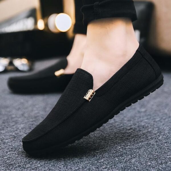 Men Sleek Footware - Black